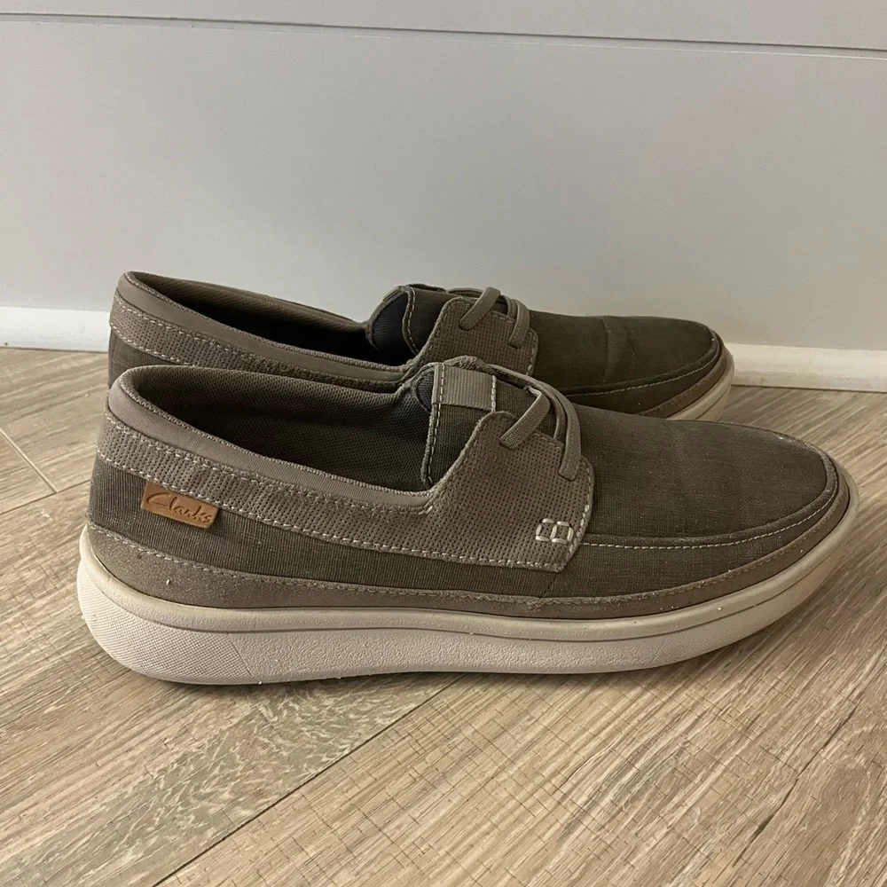 Clark’s size 8 Men’s